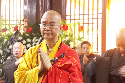 中国佛教协会会长学诚法师赴祥符禅寺悼念无相长老