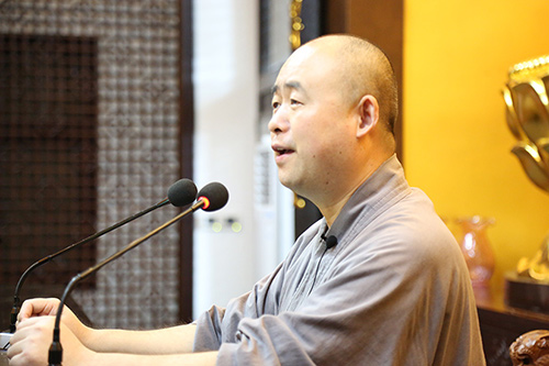 景严法师应邀于福慧寺作《大学》佛学讲座