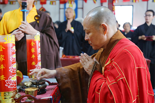 上海省殿禅寺举行三时系念法会