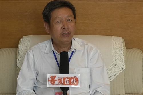 合卢寺“药师佛信仰与佛教中国化”论坛现场采访黄夏年教授