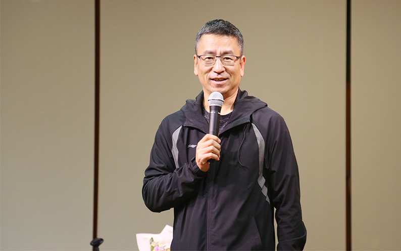 会稽山龙华寺启明书舍启用 白岩松现场谈“读书为何”
