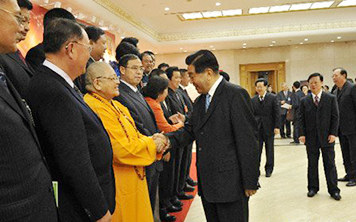 妙乐法师入选全国政协2012年“善行天下 政协委员慈善公益事迹展”