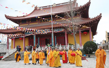 南通太平禅寺隆重举行水陆法会熏坛仪式