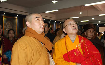 2012药师佛文化节:药师大愿书画及健康生活摄影展开幕