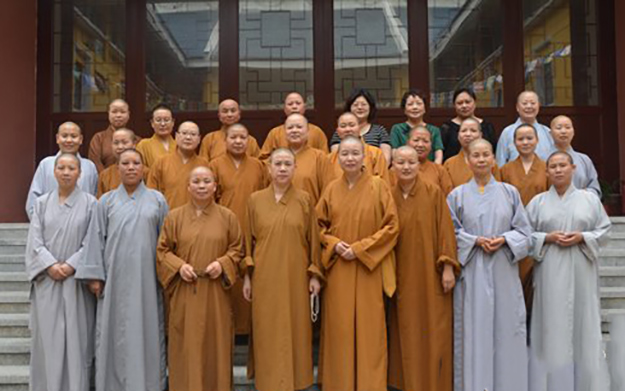 上海市全市尼众道场主要负责人联谊会议在上海崇明观音庵举行