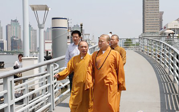上海玉佛禅寺第四届觉群慈善周之放生法会