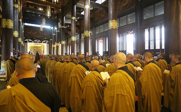 雪窦山资圣禅寺三坛大戒法会第二十四日：上堂大斋 启请三师 通启请戒