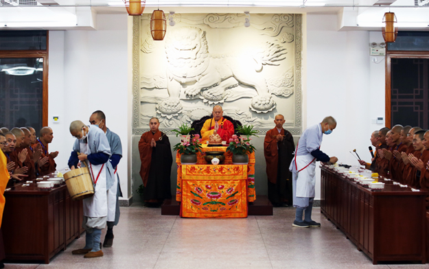 遂宁广德寺传授三坛大戒法会第七日：讲授二十四门仪则 演习班口