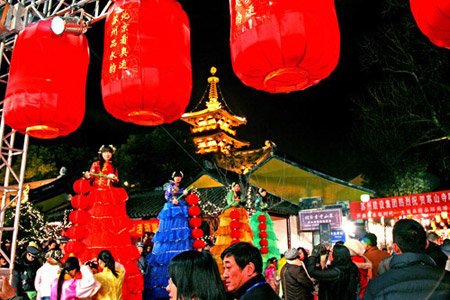 第33届苏州寒山寺新年听钟声活动即将启幕
