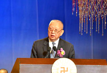 第三届世界佛教论坛在香港开幕 全国政协副主席董建华致贺信