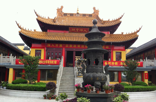 如皋法华寺积极开展宗教政策法规学习宣传