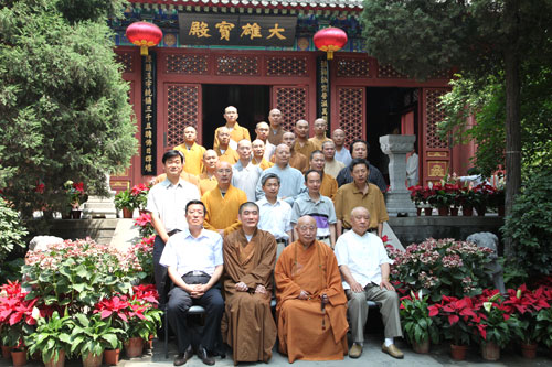 中国佛学院2012届硕士研究生毕业论文答辩暨毕业典礼隆重举行