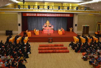 上海玉佛禅寺举行“护国息灾 祈愿太平”为全国洪涝灾区诵《药师经》祈福法会
