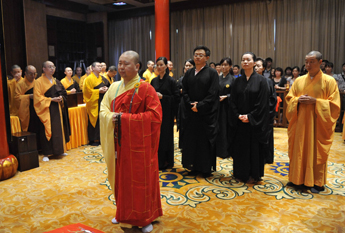上海玉佛禅寺举行晒经法会  觉醒法师主法