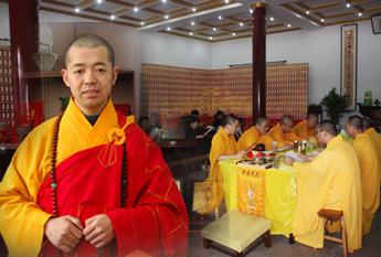 智能法师到上海寿安寺为惟觉法师闭关“护关”
