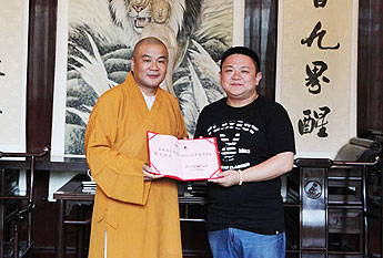 “肖百搭”舒悦将担任昆山梵乐团艺术顾问一职