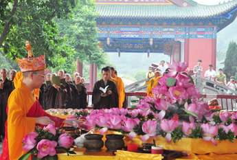广东四会六祖寺隆重举行盂兰超幽法会 大愿法师主法