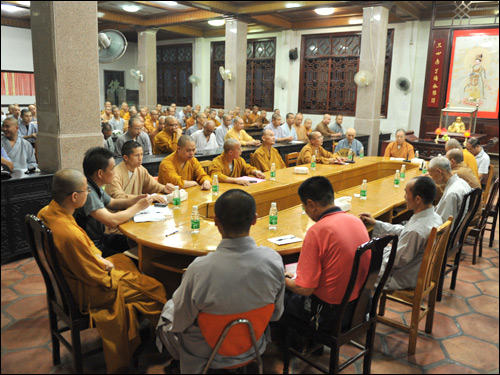 广东南华禅寺举行“祖印重光”升座法会动员会