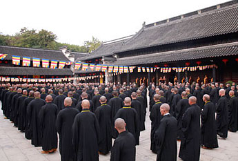 2012年宝华山隆昌寺三坛大戒法会 初堂教礼