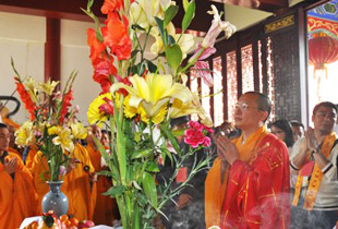 广东六祖寺隆重举行财宝天王火供系列活动
