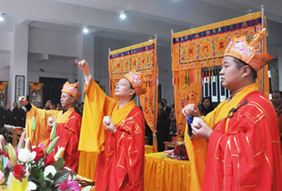 广东四会六祖寺隆重举行蛇年新春大供天法会