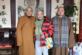 当代中国青年导演胡杨参访昆山延福禅寺