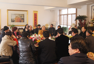 上海南山寺开展宗教文化与古镇开发座谈会