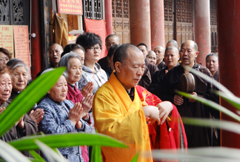 重庆涂山寺举办惟贤长老示寂六九瑜伽焰口法会