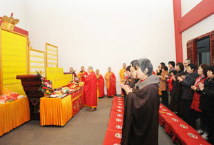 上海金山东林寺隆重启建清明节追思法会