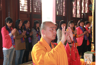 绍兴安康寺举行众姓华严祈福法会洒净仪式