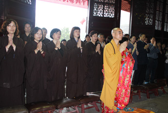 宁波天童禅寺隆重举行释迦太子浴佛祈福法会