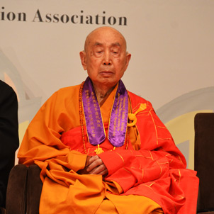 香港佛教联合会会长觉光长老