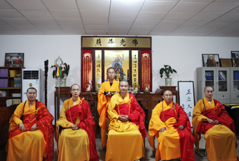 广东燕岩六祖古寺举行首届水陆法会之五大师焰口