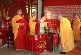 上海洪福禅寺举行“追思超度盂兰盆纪念法会”