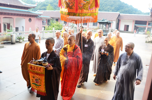 江西省佛协第七届讲经交流会在云居山真如禅寺举行