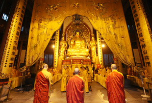 杭州灵隐寺2013年十日地藏法会圆满