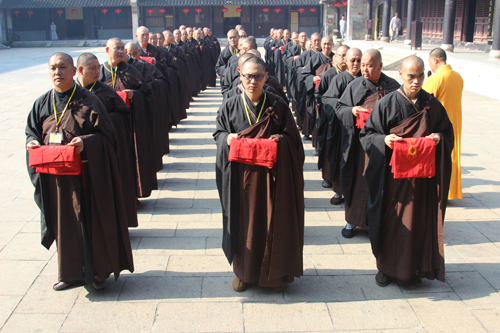 江苏宝华山隆昌寺传授三坛大戒法会第十五日