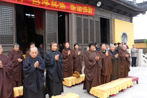 苏州古莲华寺隆重举行观音佛七法会