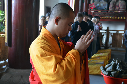江苏无锡永兴寺隆重举行观音出家日祈福法会