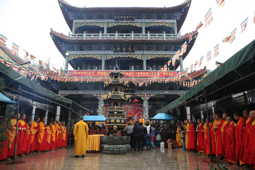 福建福鼎乐善寺隆重举行立平长老八十华诞庆典