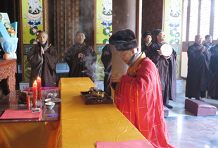 青原山净居禅寺冬至日举行扫塔祭祖法会