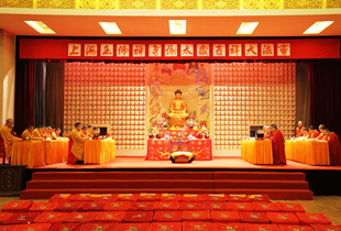 上海玉佛禅寺举行癸巳年谢太岁吉祥大法会