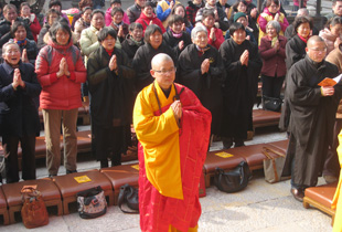 上海松江知也禅寺举行放生护生法会