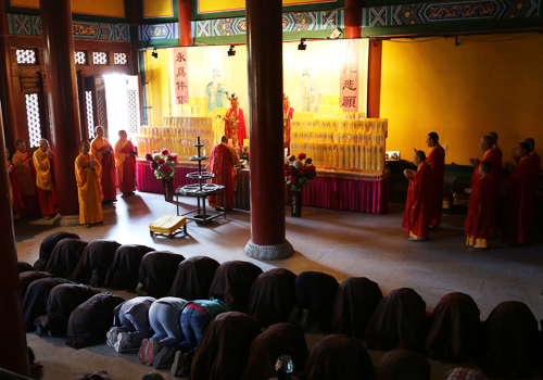 调兵山明月禅寺举行2013年华严法会