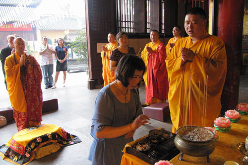 上海西林禅寺举办第七届短期出家体验营暨