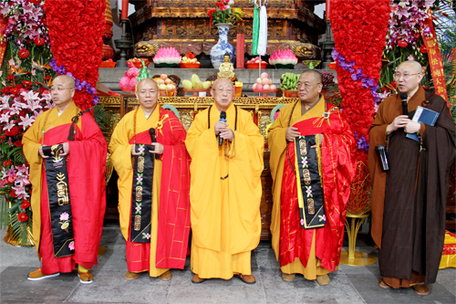 常州天宁禅寺传授三坛大戒法会之正授菩萨戒