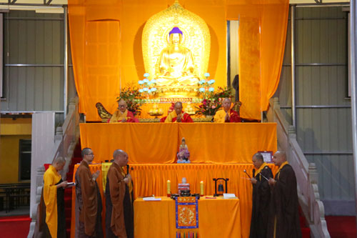 江西上饶能仁禅寺传授在家居士菩萨戒法会