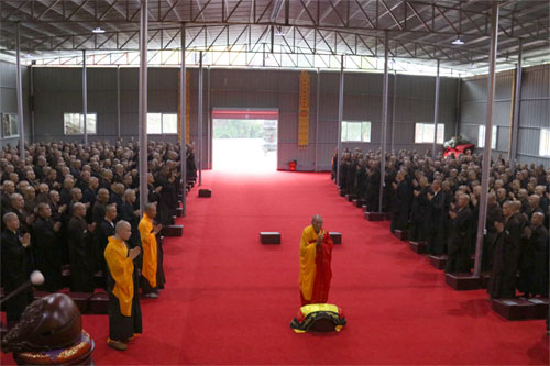 江西上饶能仁禅寺传授男众三坛大戒法会首日 天降甘露 严净坛场