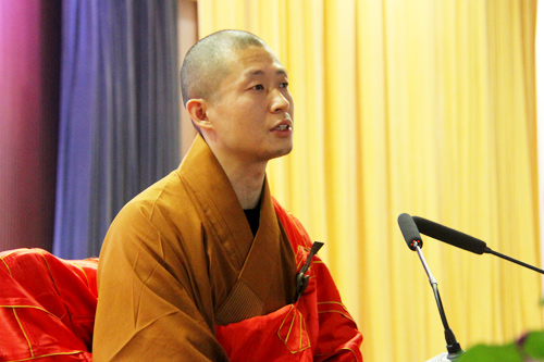 七塔禅寺传授三坛大戒法会礼请静贤法师作佛学专题讲座