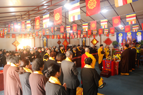 上海省殿禅寺举行中峰三时系念法会
